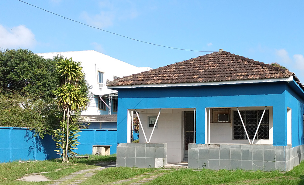 Entrada da sede do Caminho do Senhor em Guaratiba - RJ